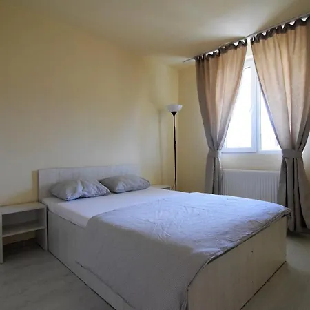 Gara De Nord - Resedinta Lui Calin