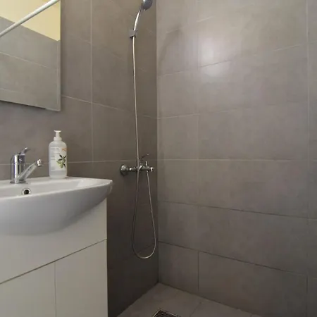 Gara De Nord - Resedinta Lui Calin * Bucharest